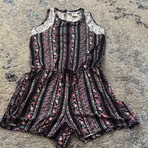 Girl’s Floral Striped Sleeveless Romper Size 7/8